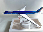 A350-900 1/200 Scale Diecast Model Aircraft – Detailed Collector's Model with Display Stand