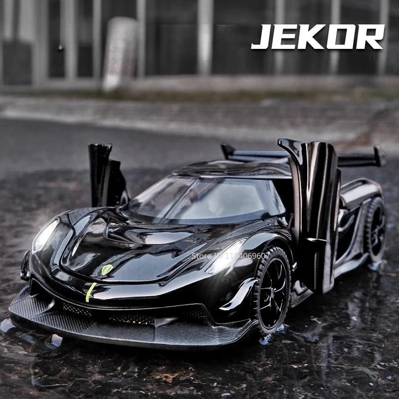1:32 Scale Hypercar Diecast Supercar Model | Sound, Lights & Opening Doors